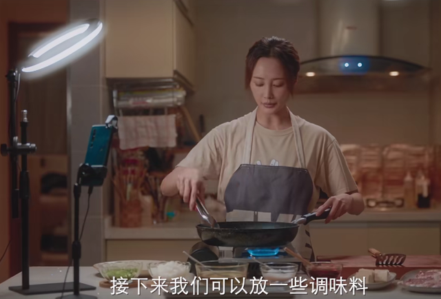 白百何|开播4天,口碑大爆,豆瓣8.1分,李纯新剧比《三十而已》还好看