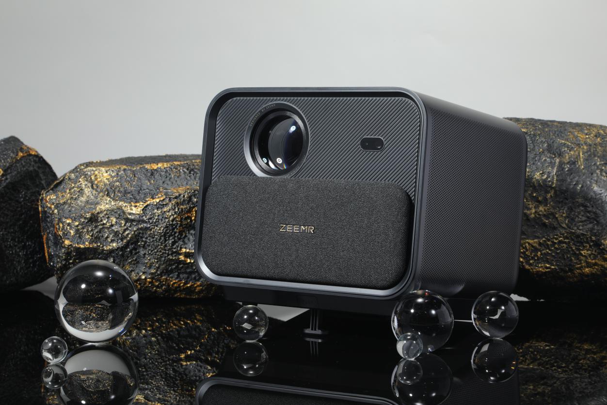 液晶显示器|知麻获中金资本领投的亿元级别A轮融资，领衔家用LCD投影品牌