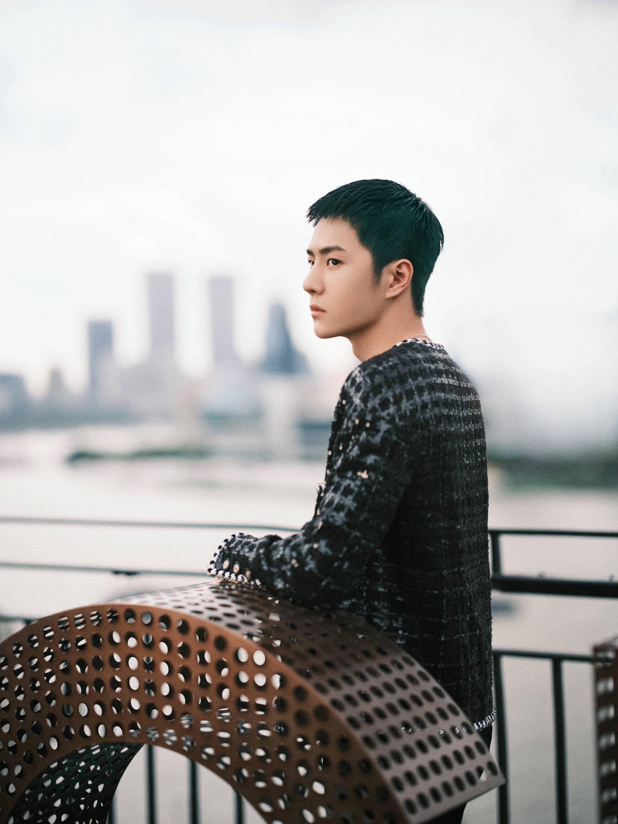 王一博|王一博赵丽颖正能量姐弟，给上海捐赠抗疫物资，赢得网友大赞