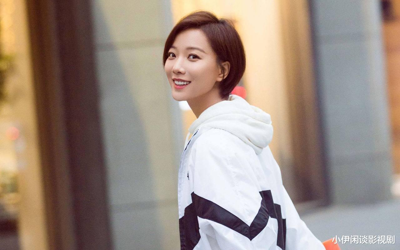 金鹰女神|今年金鹰女神花落谁家?历届8位女神,有人蒸蒸日上,有人已塌房