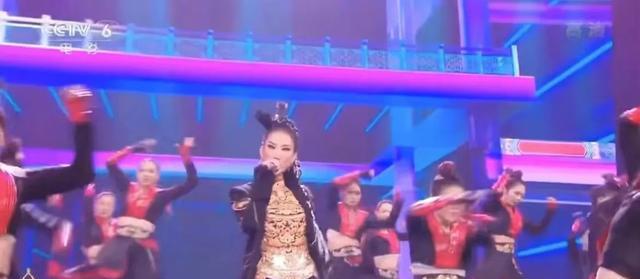 李玟|“老牌天后”李玟献唱《刀马旦》翻车,发文回应竟然是耳返惹的祸