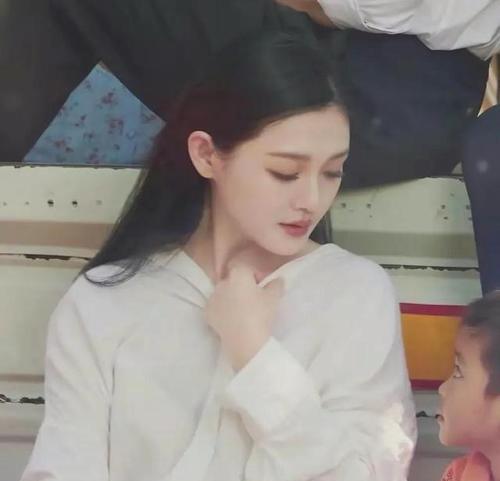 张兰|大S欲出资帮助具俊晔创业，张兰最近烦恼不断！