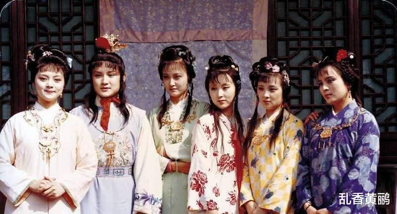 张莉|87《红楼梦》三大主演试戏，陈晓旭头顶“煎鸡蛋”，张莉满头小红花