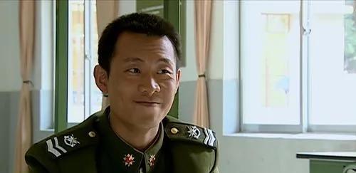 刘雪华|《士兵突击》单兵战斗力排名,袁朗扫地僧许三多兵王