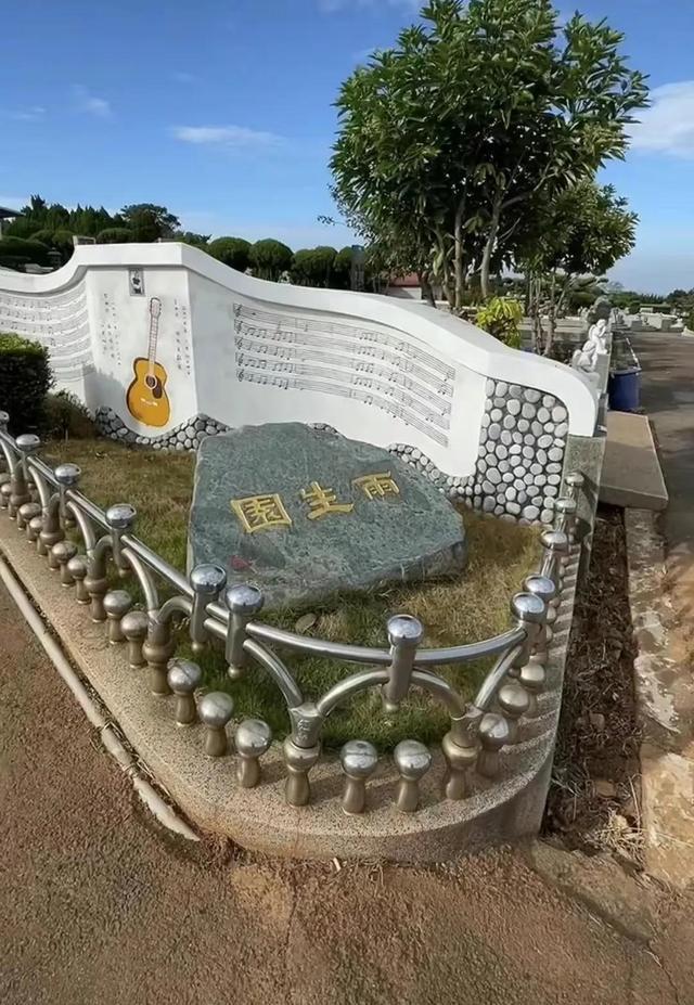 张雨生|张雨生去世25年，丧女丧子又丧夫的张妈妈，选择让人泪目