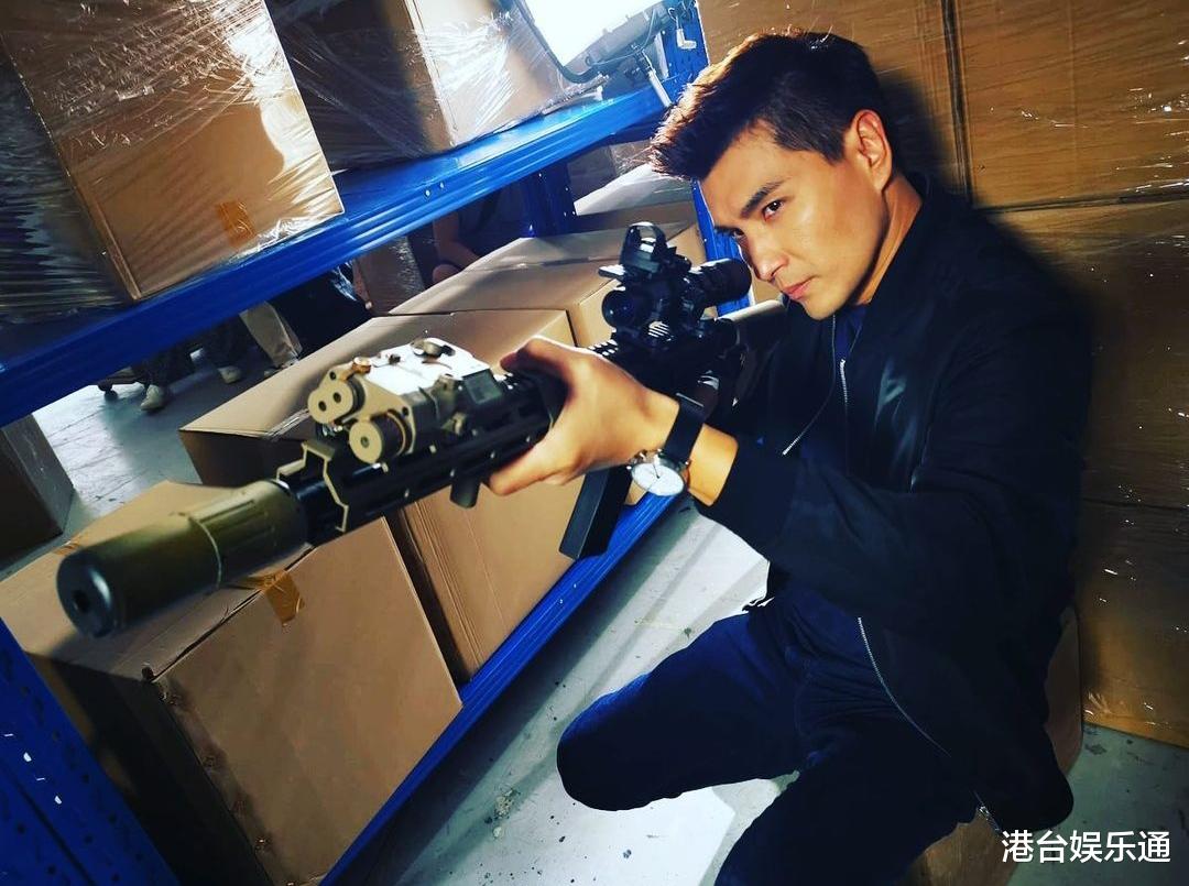 陈展鹏|TVB视帝陈展鹏讨薪难？港媒：商家拖欠出场费上百万，一分钱未结