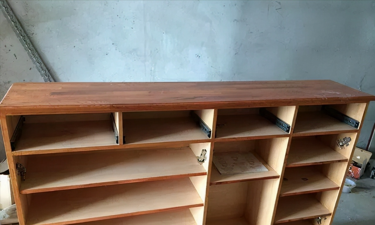 这次装修把全屋装满了柜子，光人工费3万多，师傅就这手艺值吗？