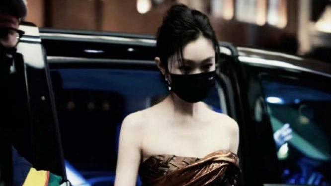 宋轶|宋轶最新活动路透，千金气质拿捏住了