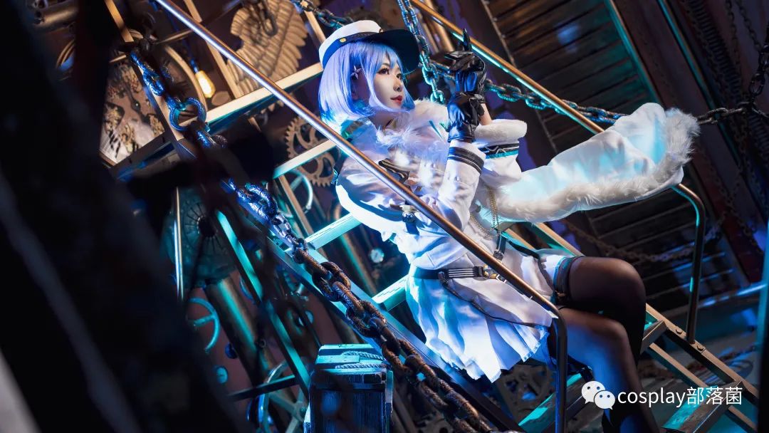 碧蓝航线|cos：?碧蓝航线恰巴耶夫cos正片@希希