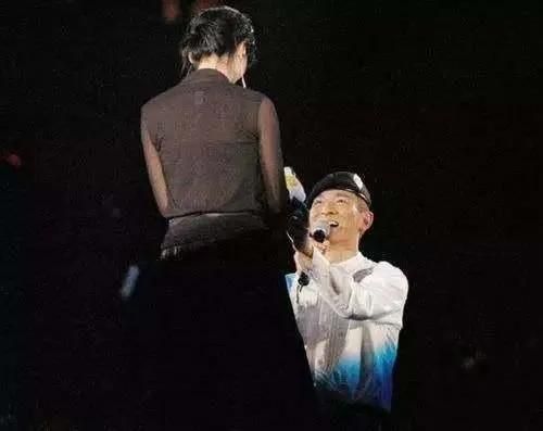 吴倩莲|演员吴倩莲，在旅途上捡到一个老公，结婚15年零绯闻