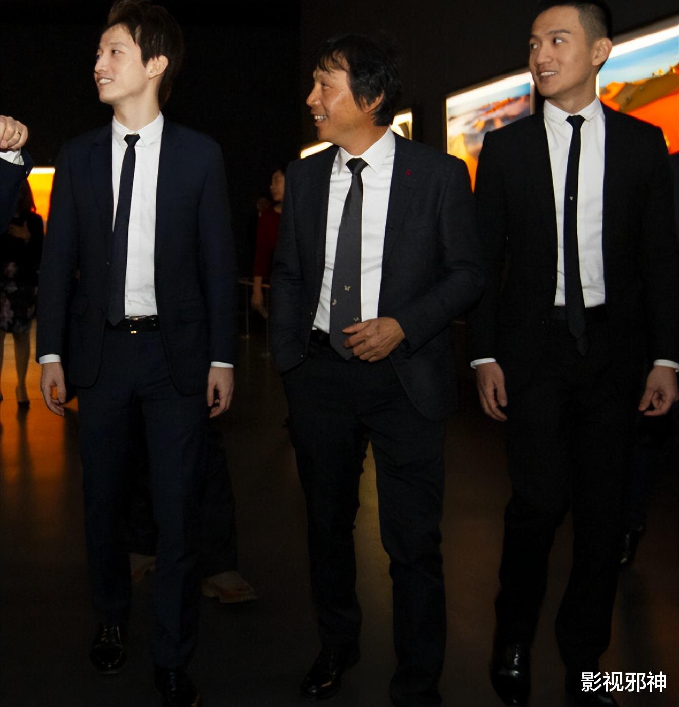 周扬青|咦,他俩真在一起了?