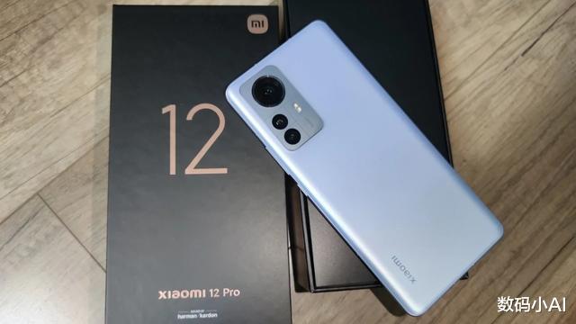 主板|小米12 Ultra再次确认，3个好消息，一个坏消息
