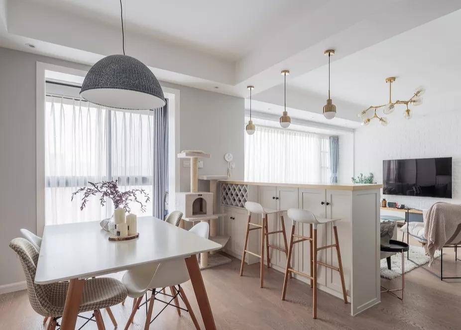 隔断别随便做,这6种隔断设计,大气通透又节省空间!