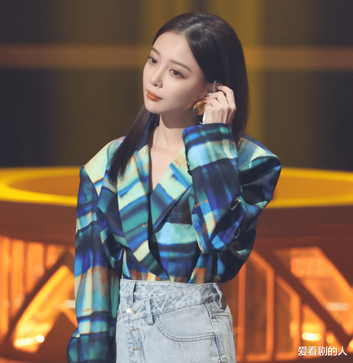 周深|张碧晨、张韶涵首合作，汪小敏、锤娜丽莎唱哭自己，周深点评走心