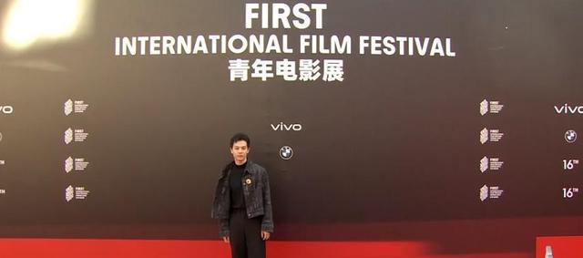 海清|First红毯:袁泉清冷气质绝,海清深V性感,章子怡这次赢好大