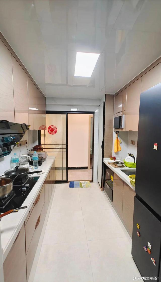 95平三房改四房很实用,入户没玄关这样设计鞋柜太聪明了,分享下