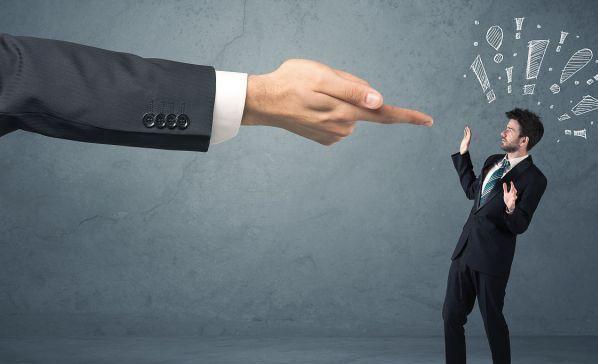 |和领导打交道的五个“隐规则”!(行走职场必备)