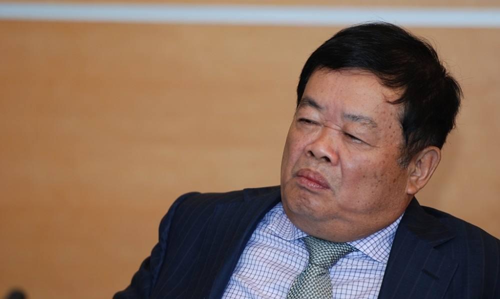 电驴|大佬曹德旺坐“电驴”被网友突然偶遇？网友调侃道：这是曹德旺分旺