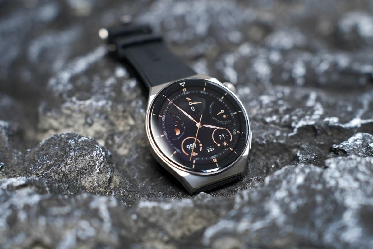 Mini LED|华为WATCH GT 3 Pro首发上手，和华为WATCH3该选哪个？
