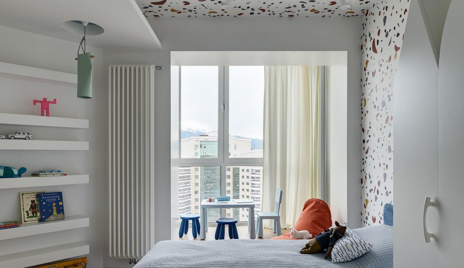 87㎡北欧风两居完工,厨房做成开放式,多宝阁餐边柜你估计没见过