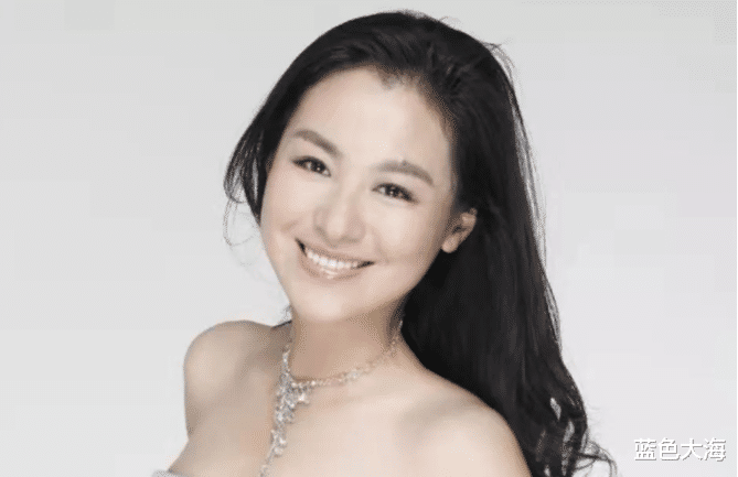 沈傲君|演员沈傲君：我这辈子最正确的决定，就是34岁为外交官丈夫生儿子