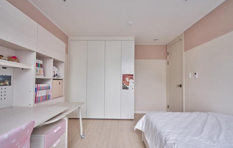 不做过度装修,去掉电视墙,把钱用在刀刃上,这样的房子终身受益