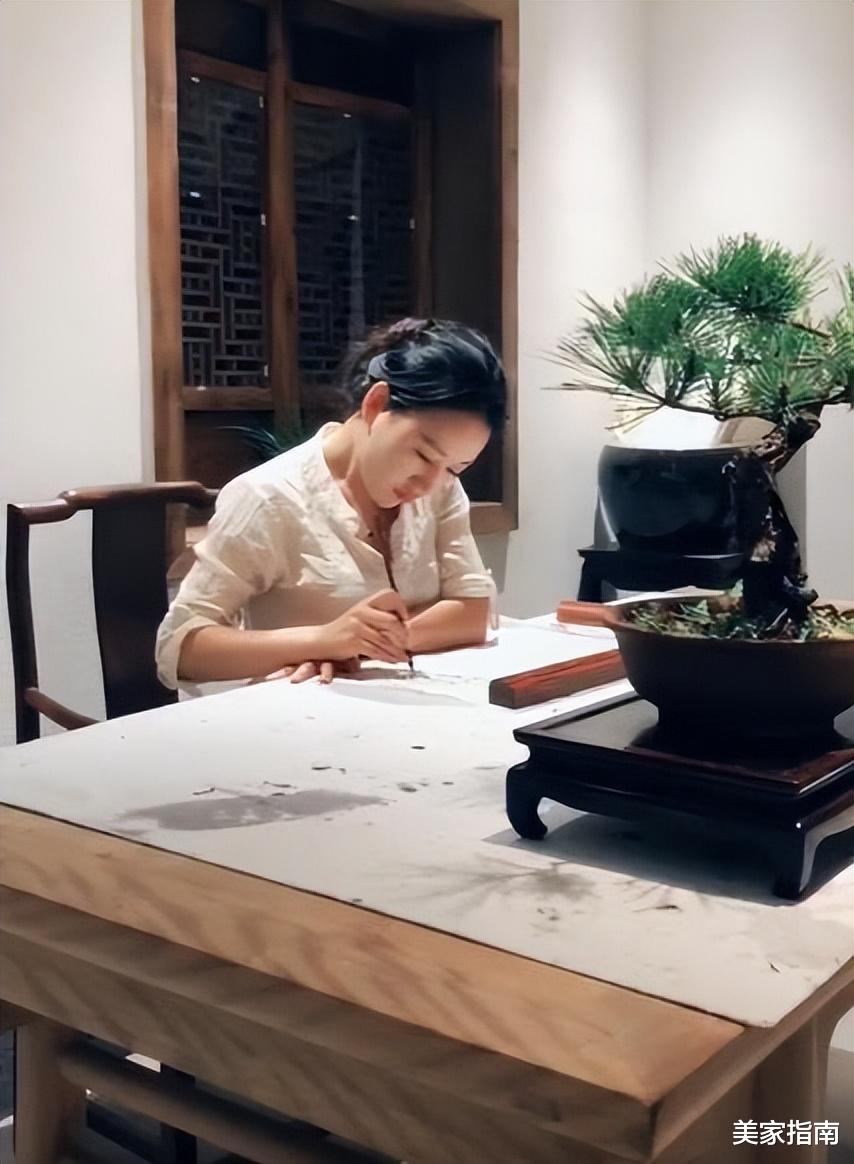 乡亲们|36岁乡愁沈丹的真实生活，挖笋、种地、砍柴，网友：佩服又感动