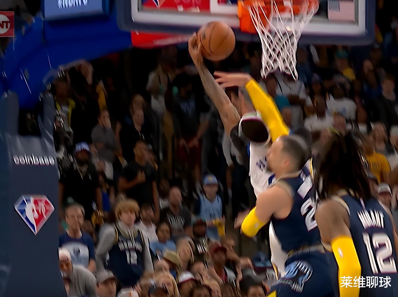 勇士队|NBA官方承认针对勇士！2场3大误判黑掉3次球权+1分，肖华太过火了