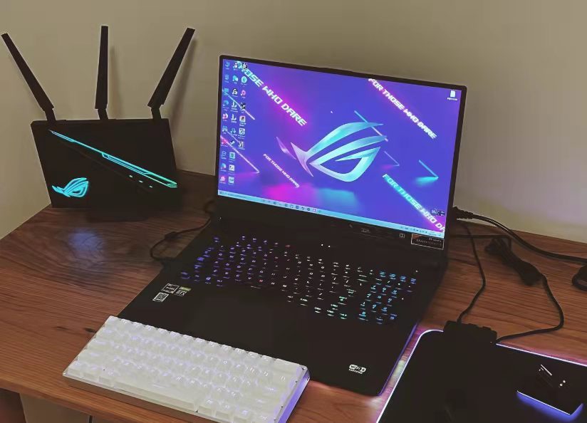 华硕|【推荐】华硕PN51迷你主机和电竞路由，哪个更值得买？