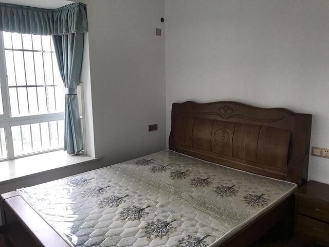 100平米的新房装修效果太棒,朋友上门都说好看,不过装修才8万