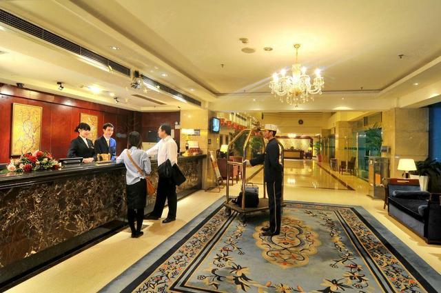 异性同住酒店“被查房”，不是夫妻关系会不会被处理？答案来了
