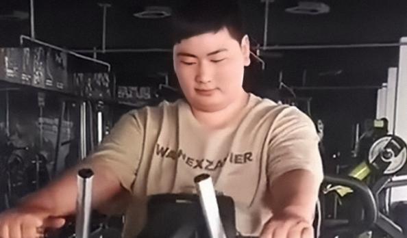 陈萌|好事将近！陈萌晒与朱小伟婚纱照，陈亚男称人已分情未断疑似后悔