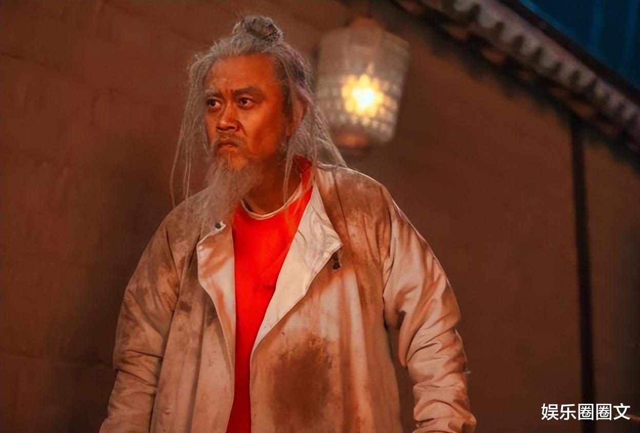 冯嘉怡|冯嘉怡:现实中的霸总,公认的荧幕“绿叶”,演戏是为了体验人生