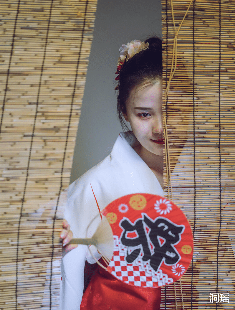 |仅1.5平方公里的小岛,有40%住户从事特殊行业,是公务员的天堂