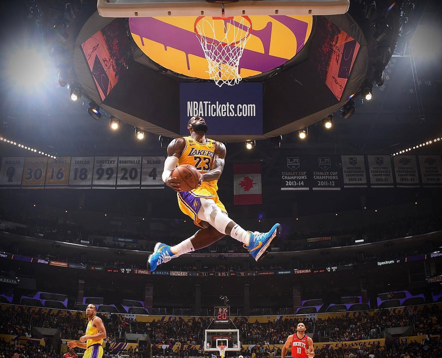 萨拉赫|NBA有哪些没有参加扣篮大赛的天赋怪兽？谁扣篮天赋最好？