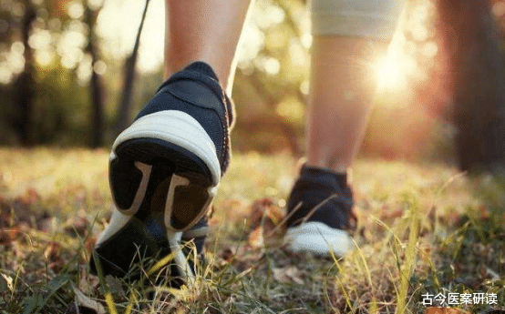 结直肠癌|“升压大户”被揪出,是食盐的10倍,医生:再不忌口,铁打的血管也难扛