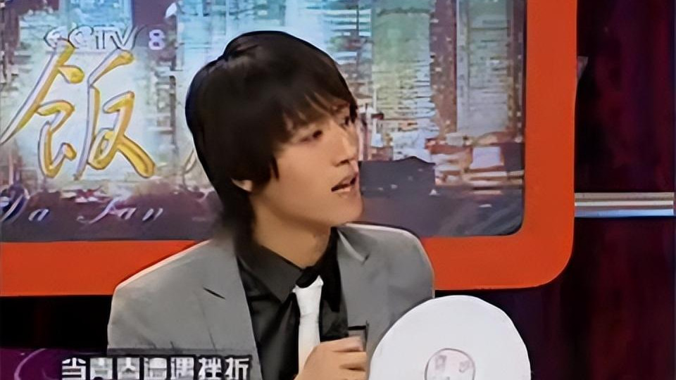 张峻宁|明明摸爬滚打17年，依旧干净得像个大男孩！贵圈这样的人好难得