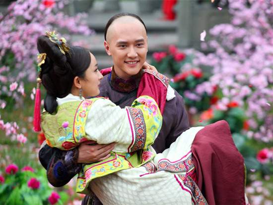 冯绍峰|冯绍峰:与赵丽颖是模范前夫前妻,打了一些离异夫妻的脸