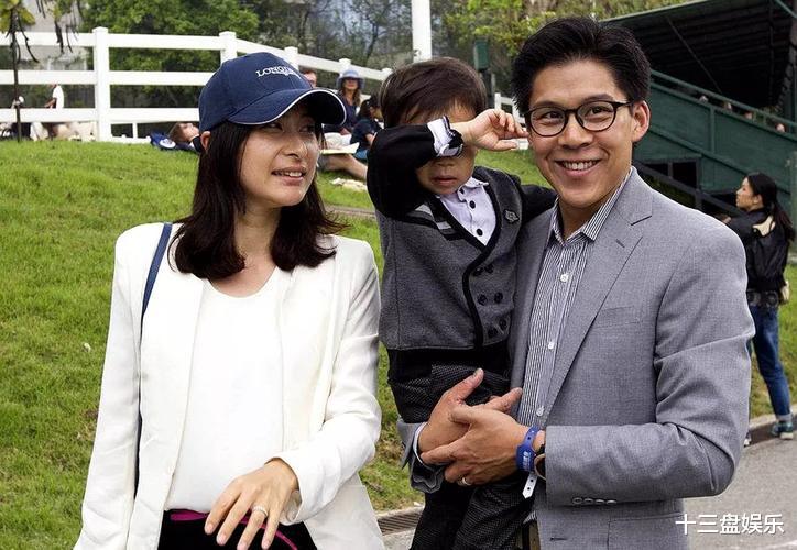 霍启刚|霍启刚参加宴会成密接者,道歉后获支持,圈粉一片,因祸得福?