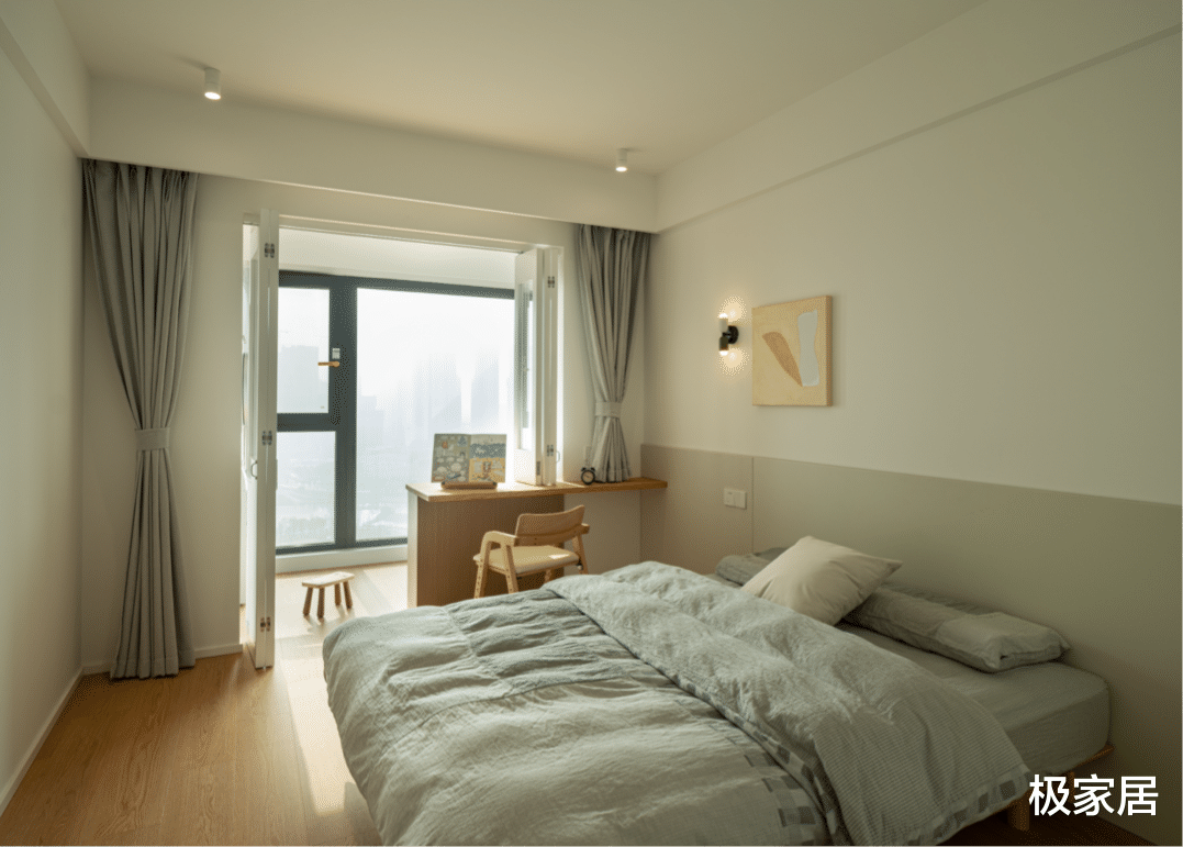 157平米的大房,超大阳台可直接观看美景,简直好极了