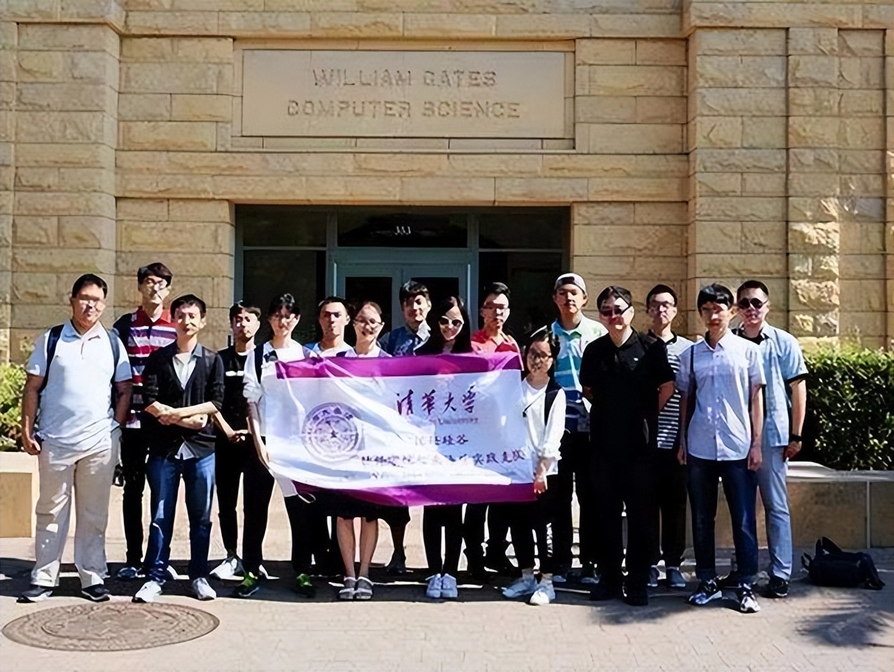 留学生|留学生不香了?外企突然裁员一万,国内又传央企最新招聘规定