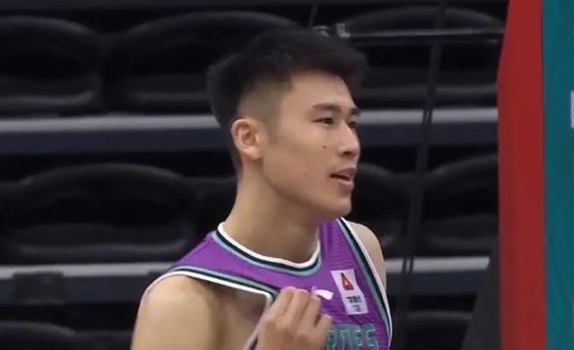 徐长锁|63分仍难挡28分输球，143创球队本赛季纪录，让了2个A居然赢球