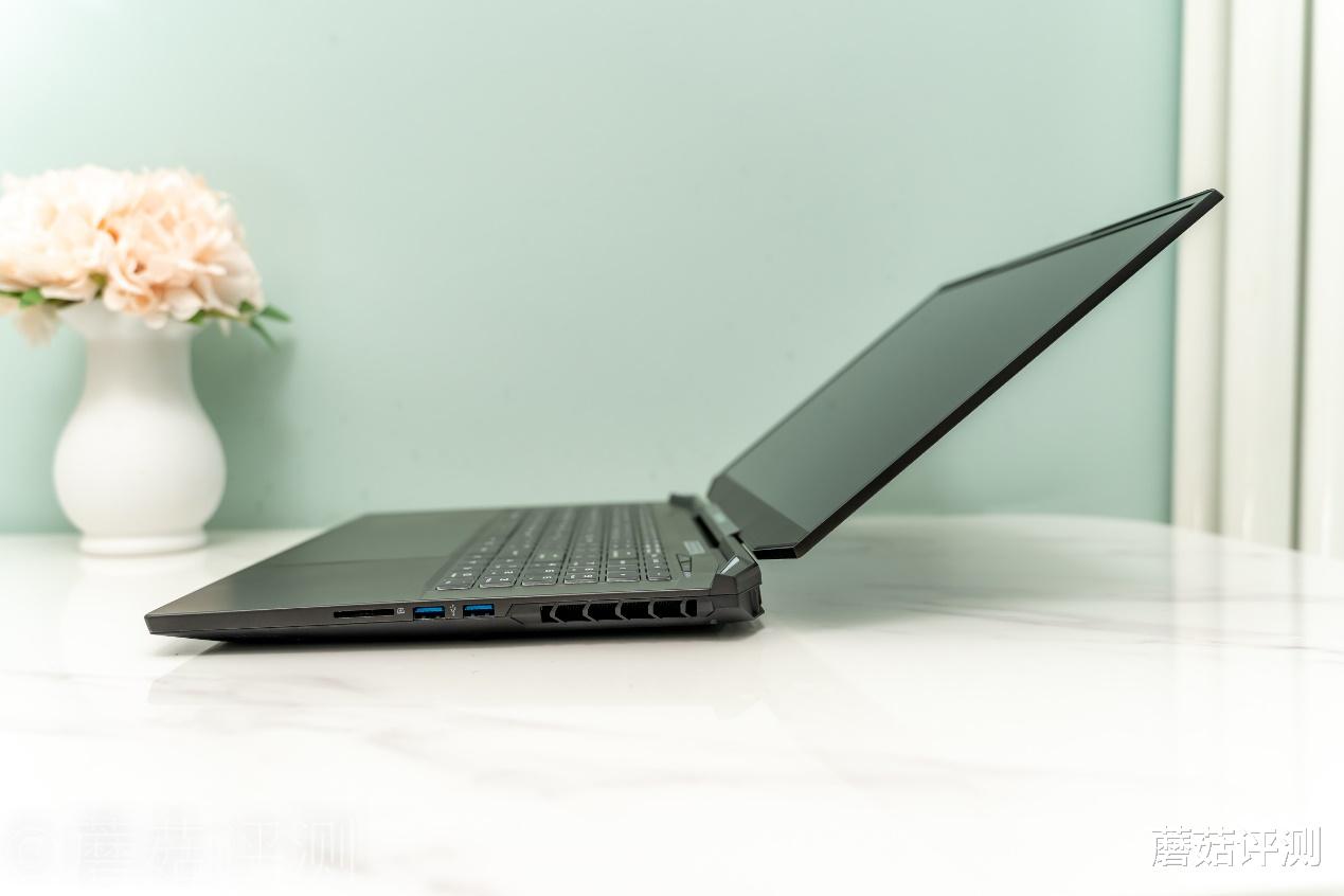 小米科技|多项新技术加持，综合性能提升明显、机械革命旷世3070Ti游戏本 深度拆解评测