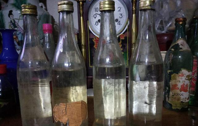 原来面粉里放“一张纸”,不生虫不结块,建议看完赶紧告诉家里人