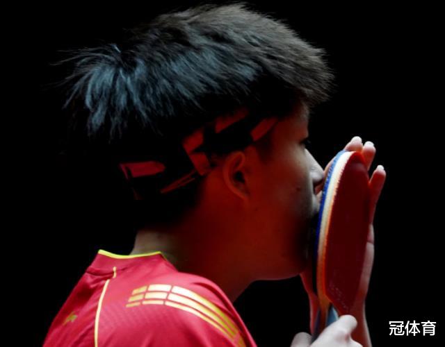 王楚钦|3-0！国乒3连胜，王楚钦淘汰世乒赛亚军，世界第18竟遭横扫出局
