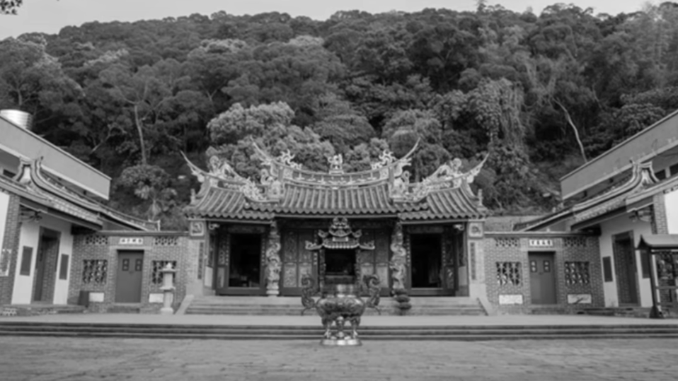 台湾母女神秘失踪,电梯内留下鲜红外套,过程比蓝可儿案更诡秘