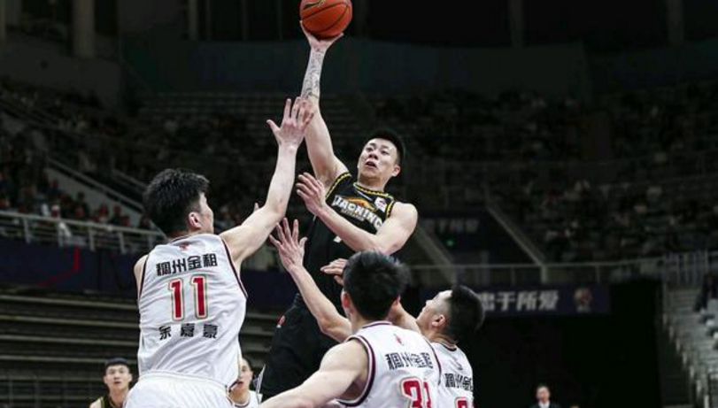 辽宁男篮|CBA：浙江vs辽宁，两队实力出众，本场更看好辽宁获胜