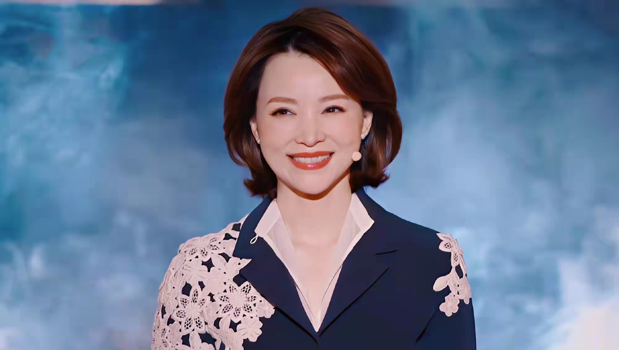 央视春晚|网曝央视春晚主持阵容！任鲁豫李思思已确定，三人名单丝毫不意外