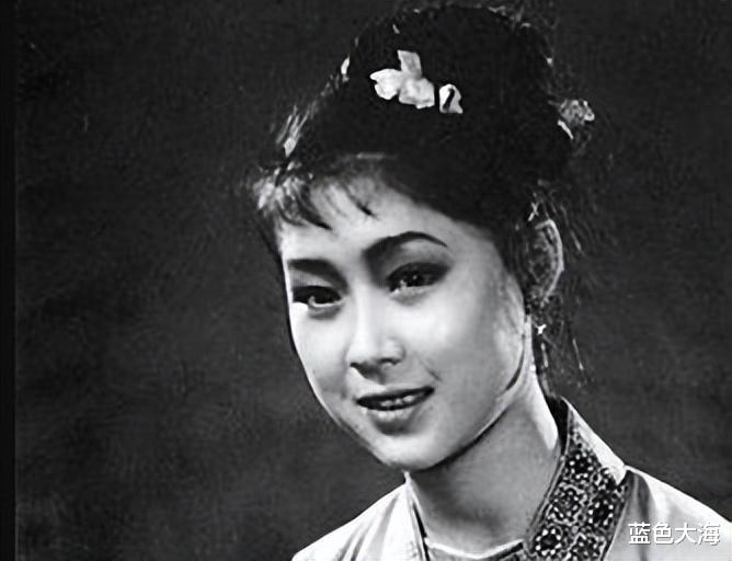 刘三姐|“刘三姐”黄婉秋的救赎：如果不遇何有才，我早就死在了街头