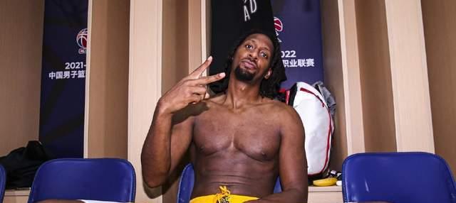 太阳队|浙江广厦最佳外援补强机会来了，32岁的考辛斯NBA大门彻底关闭了